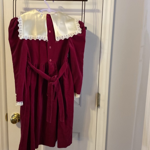 Vintage Polly Flinders Christmas Holiday dress, smocked, bib front, size 7 - Picture 6 of 11